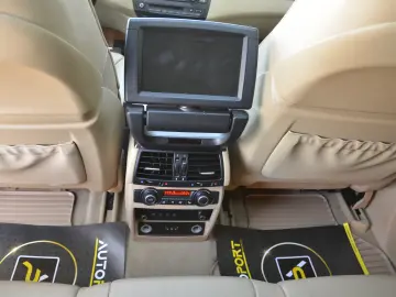 BMW X5M V8 4.8i xDRIVE 355CP