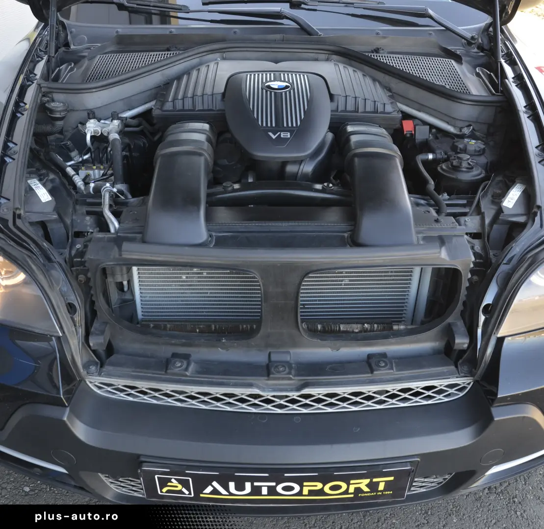 BMW X5M V8 4.8i xDRIVE 355CP