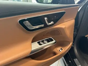 MERCEDES-BENZ E 200 AMG Night Superscreen Memory Dis&hellip;