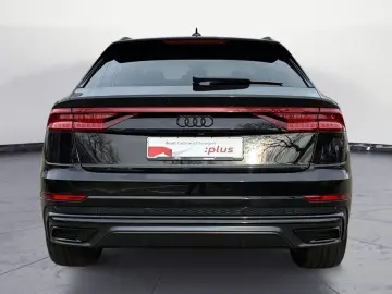 AUDI Q8 55 TFSIe quattro tiptronic S line  PARKEN HD-