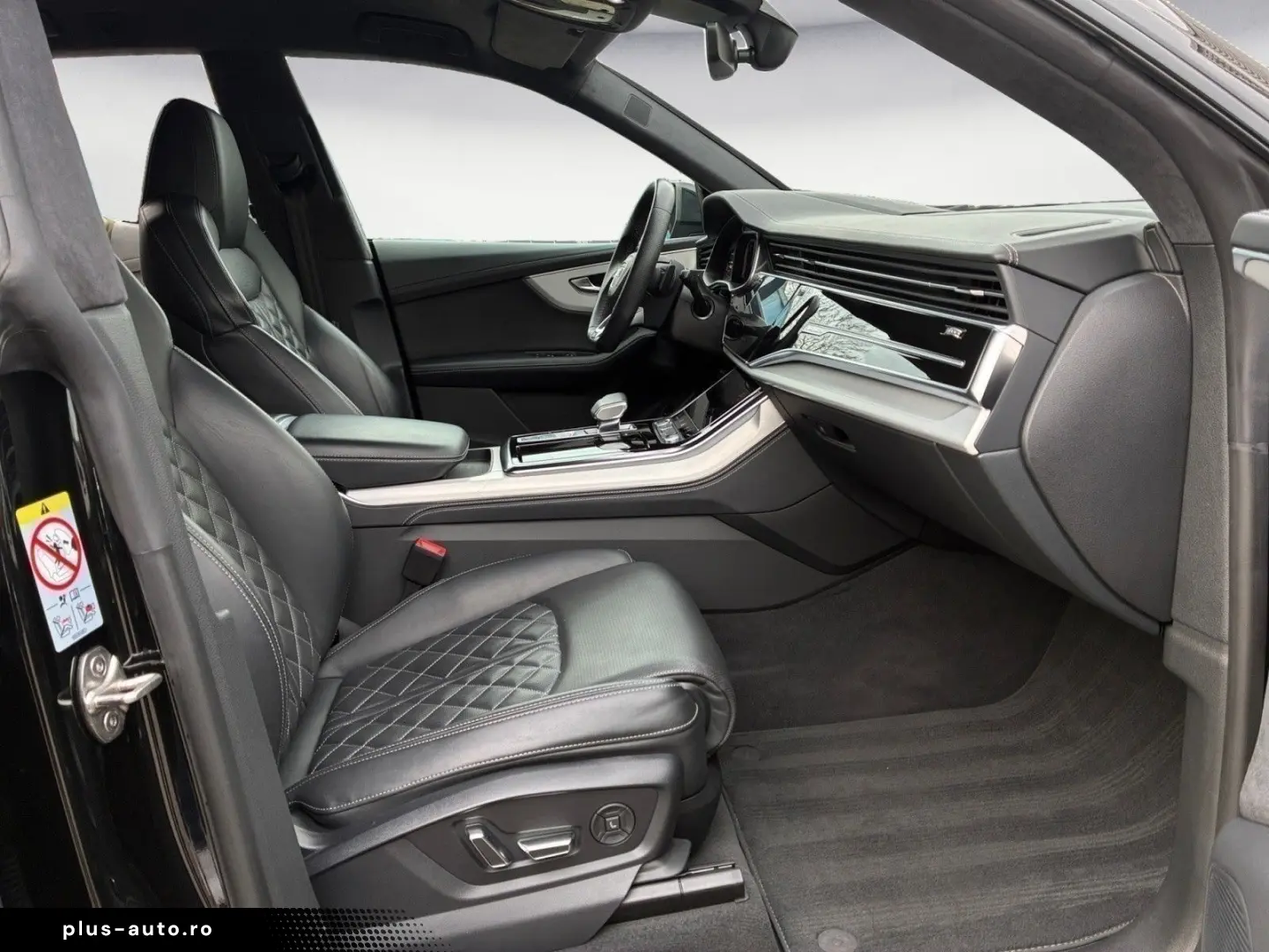 AUDI Q8 55 TFSIe quattro tiptronic S line  PARKEN HD-