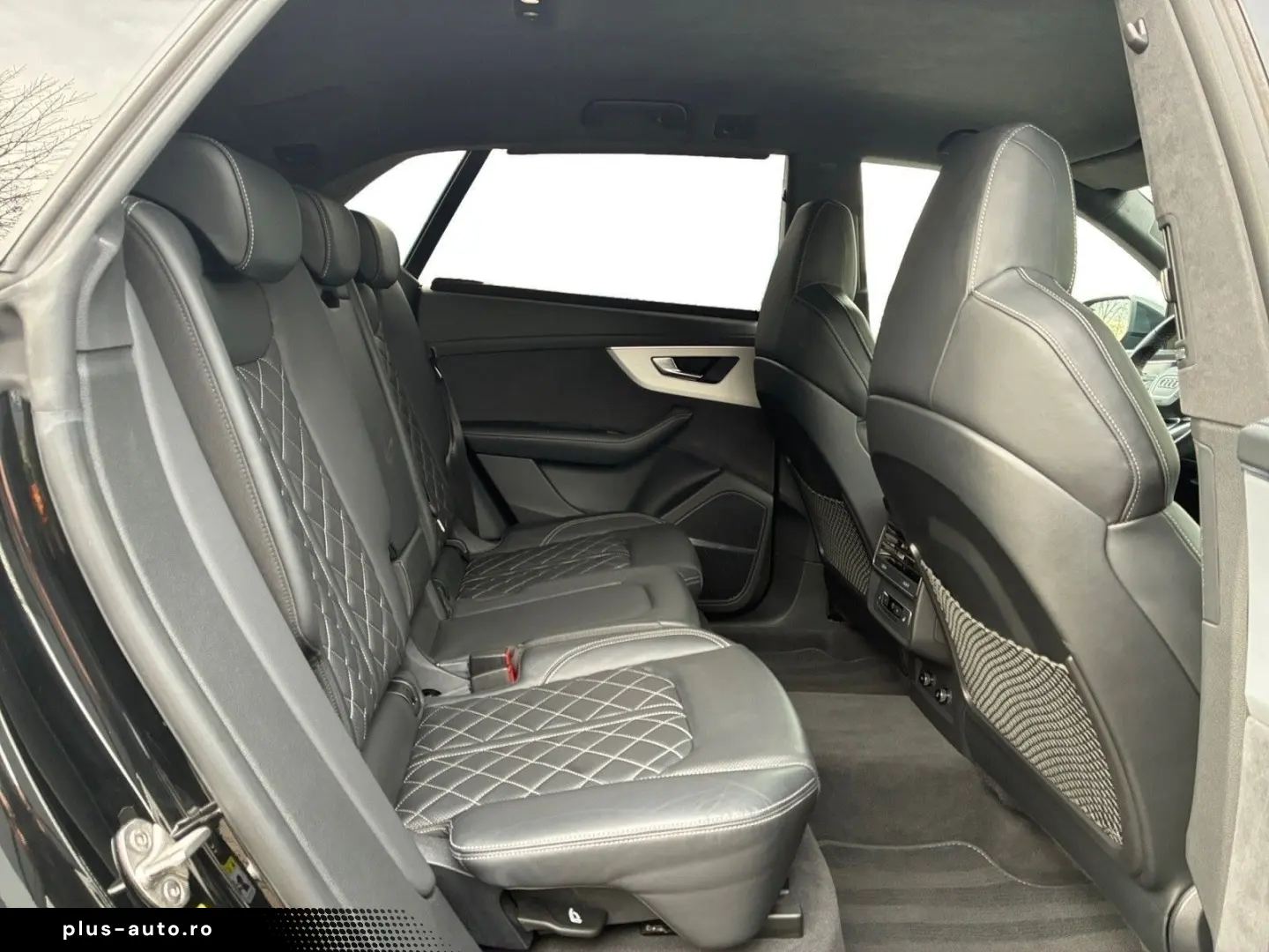 AUDI Q8 55 TFSIe quattro tiptronic S line  PARKEN HD-