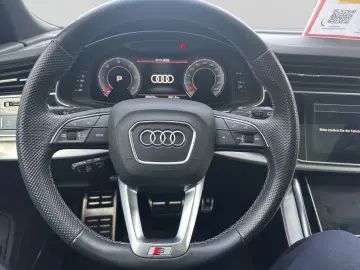 AUDI Q8 50 TDI Q S LINE LM22 B&O STHZG