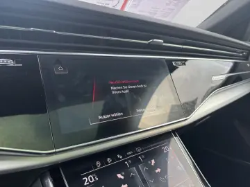 AUDI Q8 50 TDI Q S LINE LM22 B&O STHZG