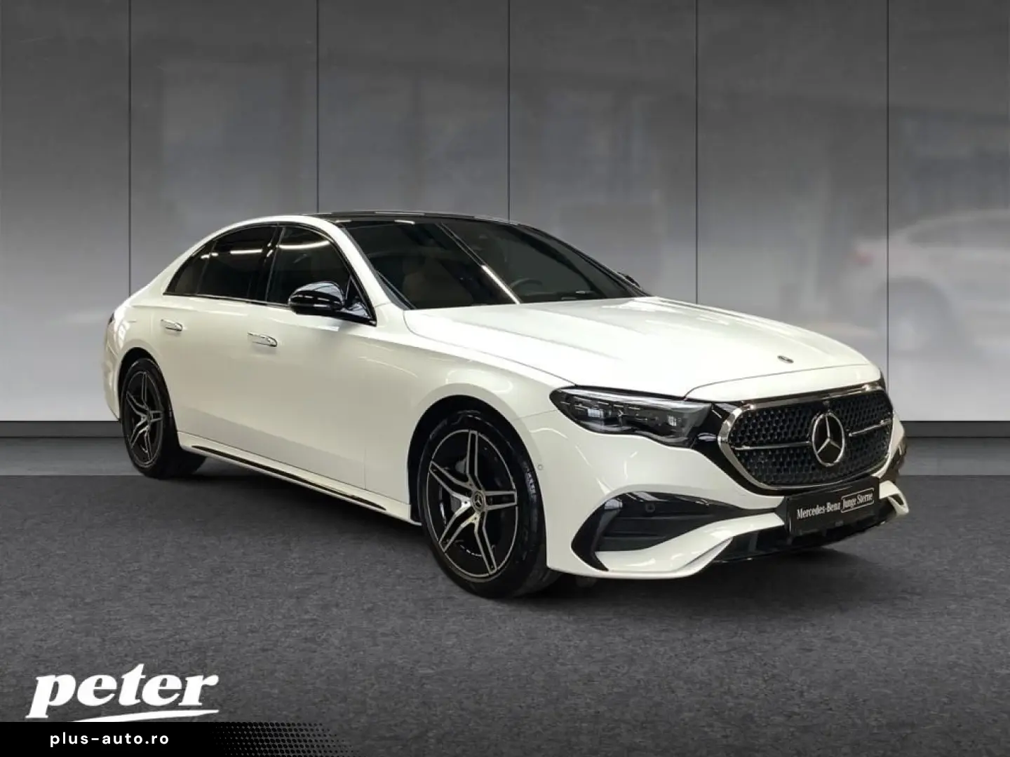 MERCEDES-BENZ E 200 AMG SUPERSCREEN