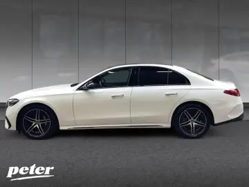 MERCEDES-BENZ E 200 AMG SUPERSCREEN