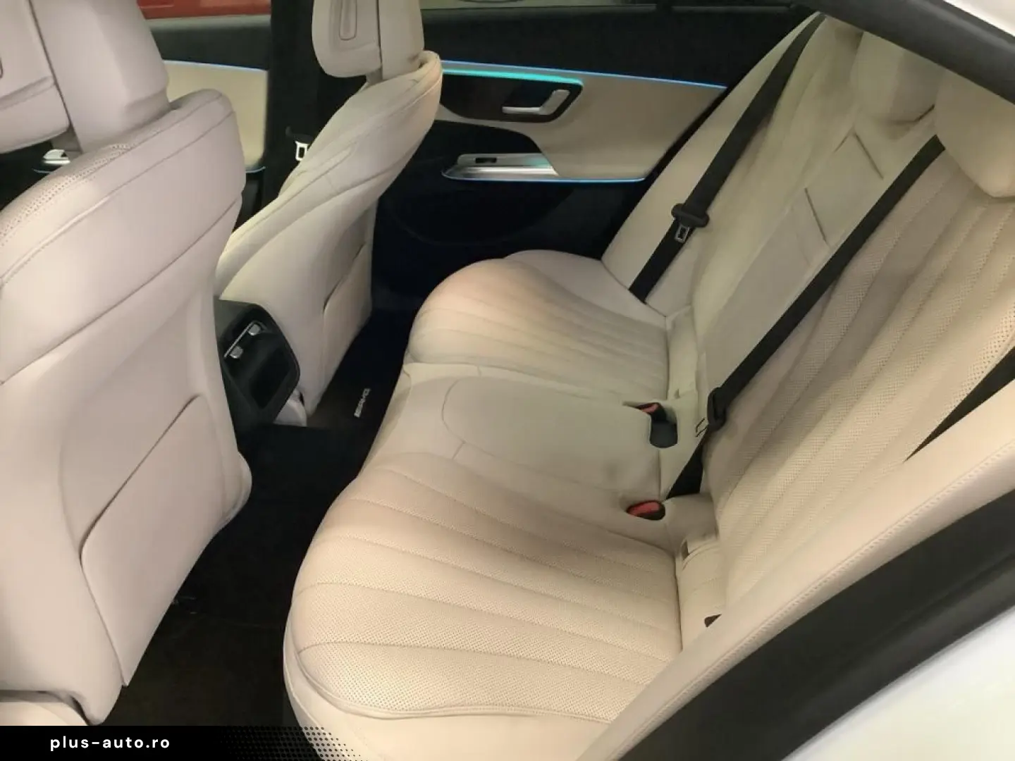 MERCEDES-BENZ E 200 Limousine AMG NIGHT 19'&apo&hellip;