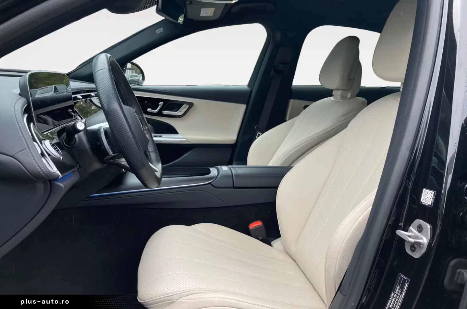 Mercedes-Benz E 200 Lim AMG' Superscreen Burmester