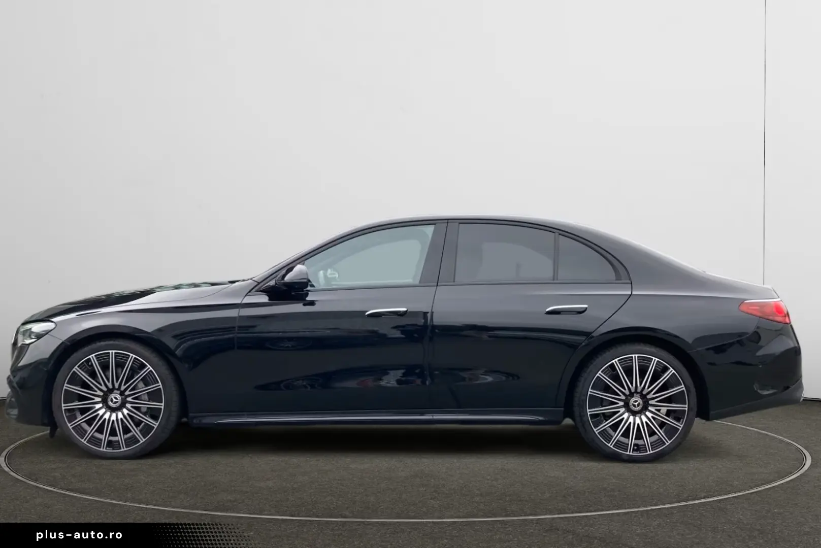 Mercedes-Benz E 200 Lim AMG' Superscreen Burmester