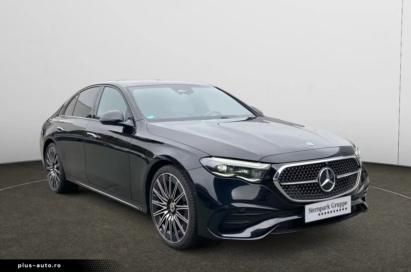 Mercedes-Benz E 200 Lim AMG' Superscreen Burmester