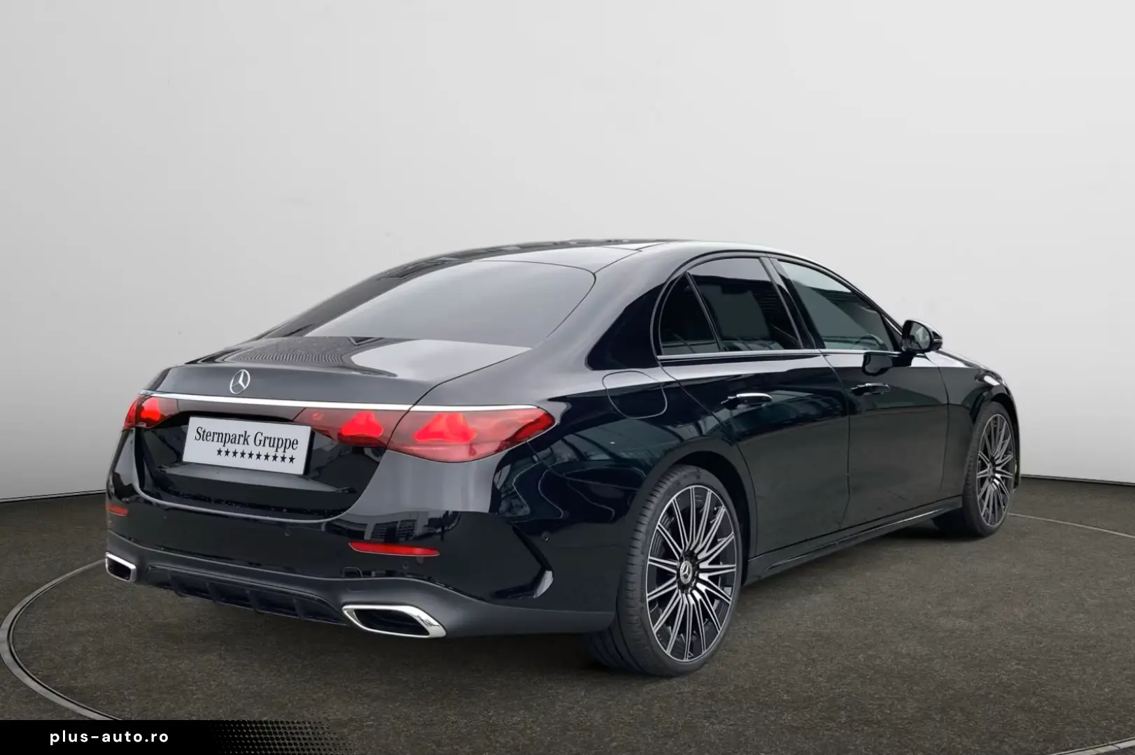 Mercedes-Benz E 200 Lim AMG' Superscreen Burmester