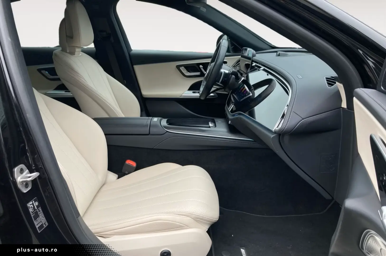 Mercedes-Benz E 200 Lim AMG' Superscreen Burmester