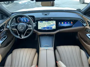 Mercedes-Benz E 200 EXCLUSIVE Premium Superscreen
