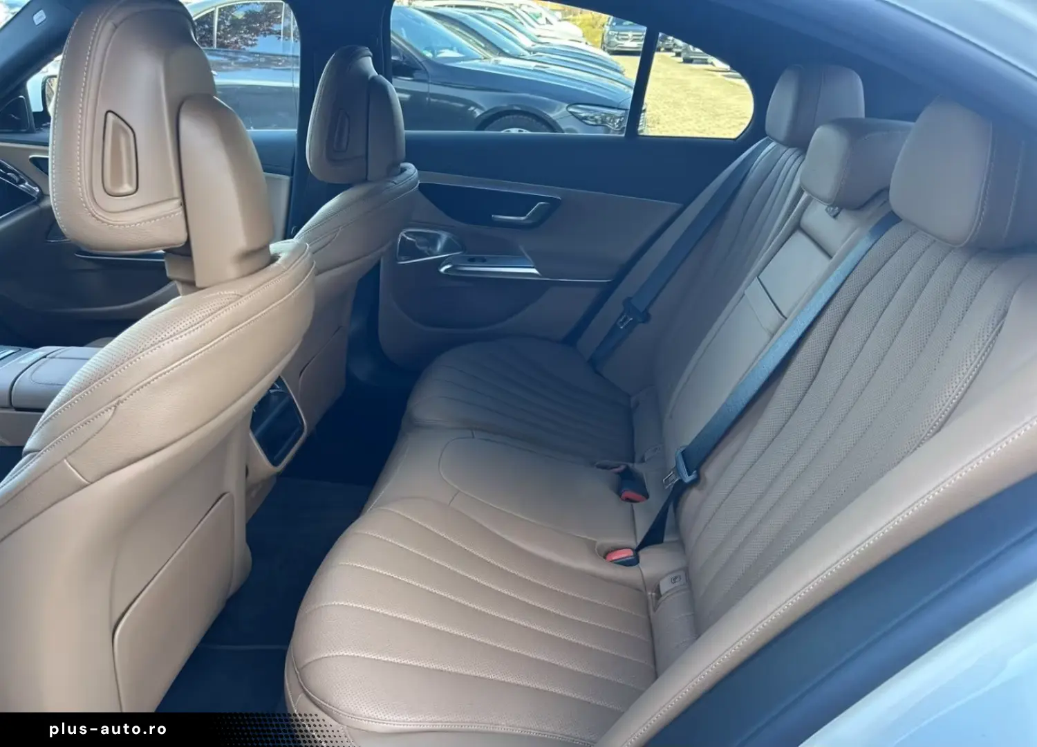 Mercedes-Benz E 200 EXCLUSIVE Premium Superscreen