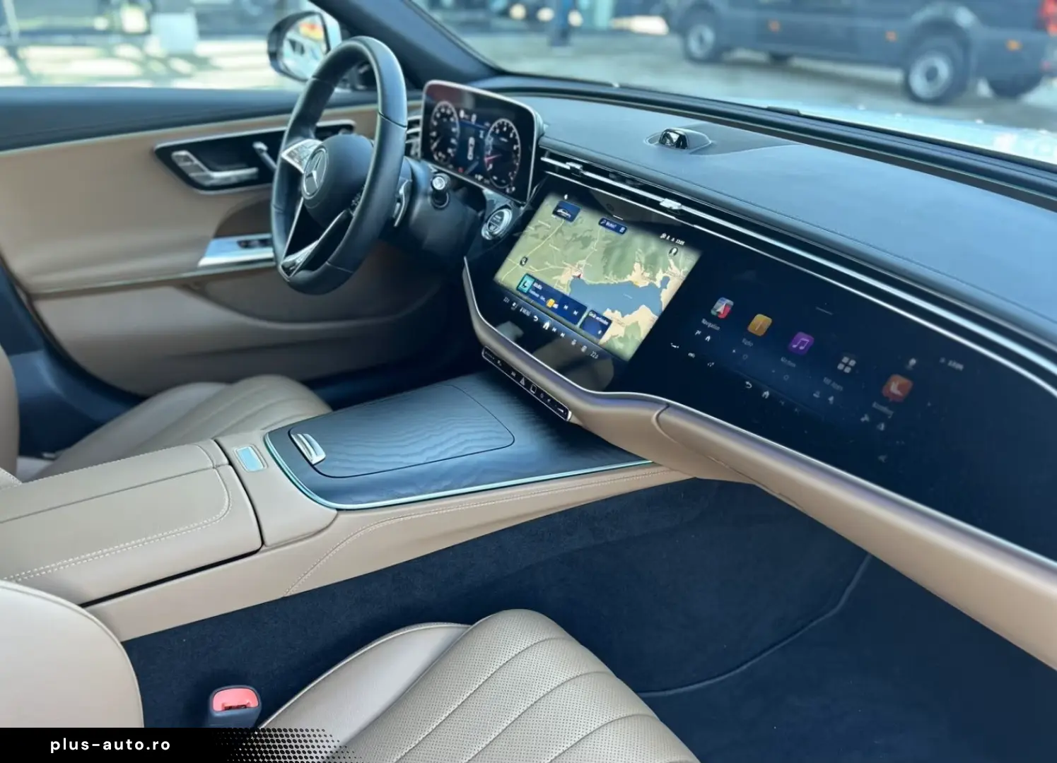 Mercedes-Benz E 200 EXCLUSIVE Premium Superscreen
