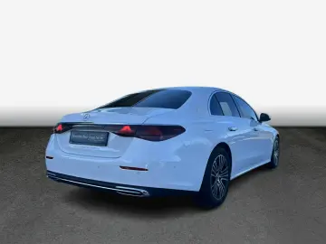 Mercedes-Benz E 200 EXCLUSIVE Premium Superscreen