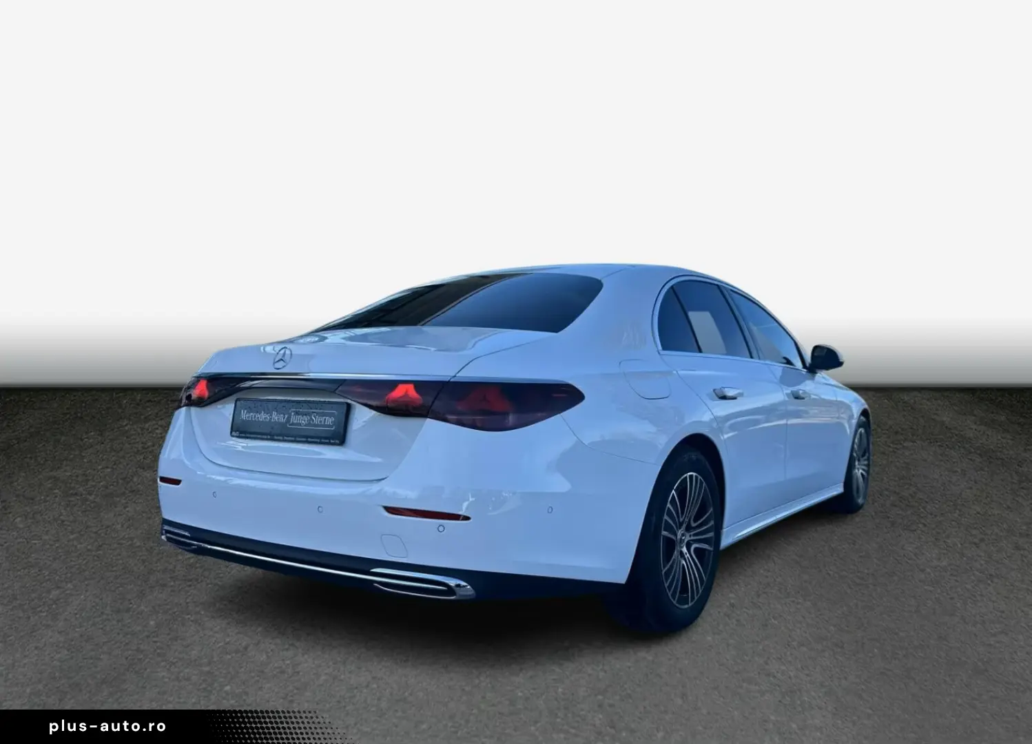 Mercedes-Benz E 200 EXCLUSIVE Premium Superscreen