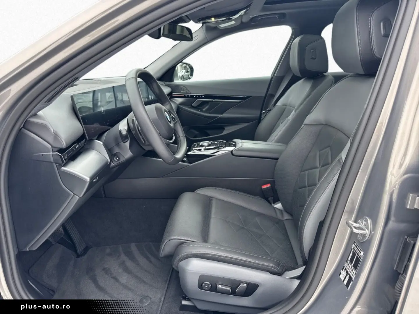 BMW 520i 549 - Anz PANO HK ALED StHz DAPro KomZu 18