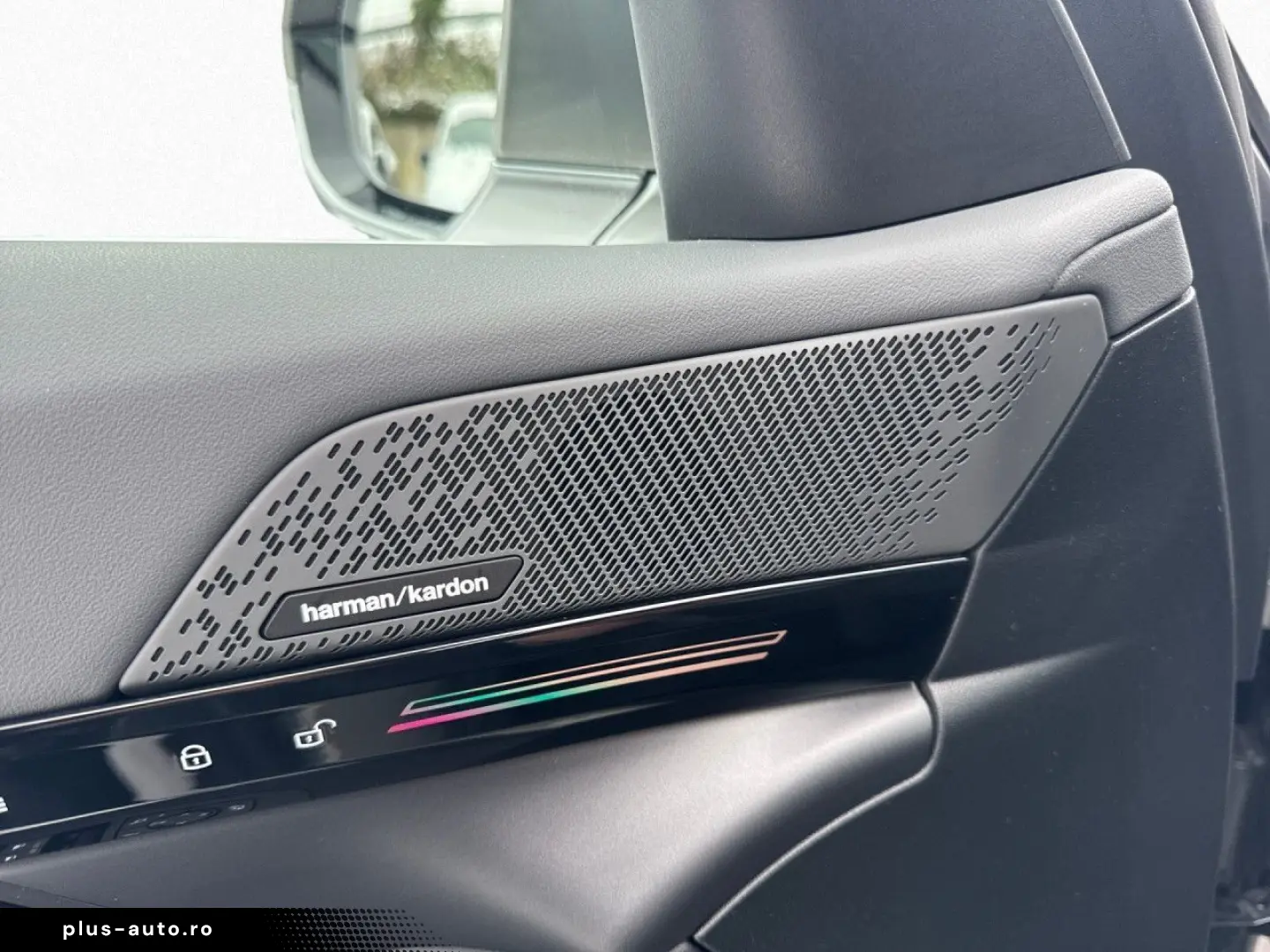 BMW 520i 549 - Anz PANO HK ALED StHz DAPro KomZu 18