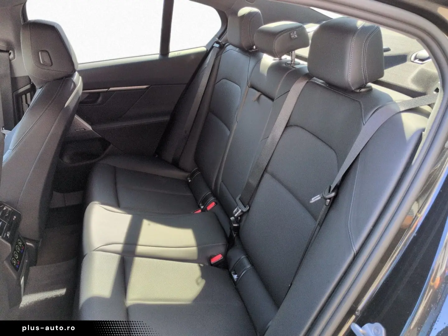 BMW 520i Aut.Lim.Adapt.LED LiCoProf H K PA  DA Memo