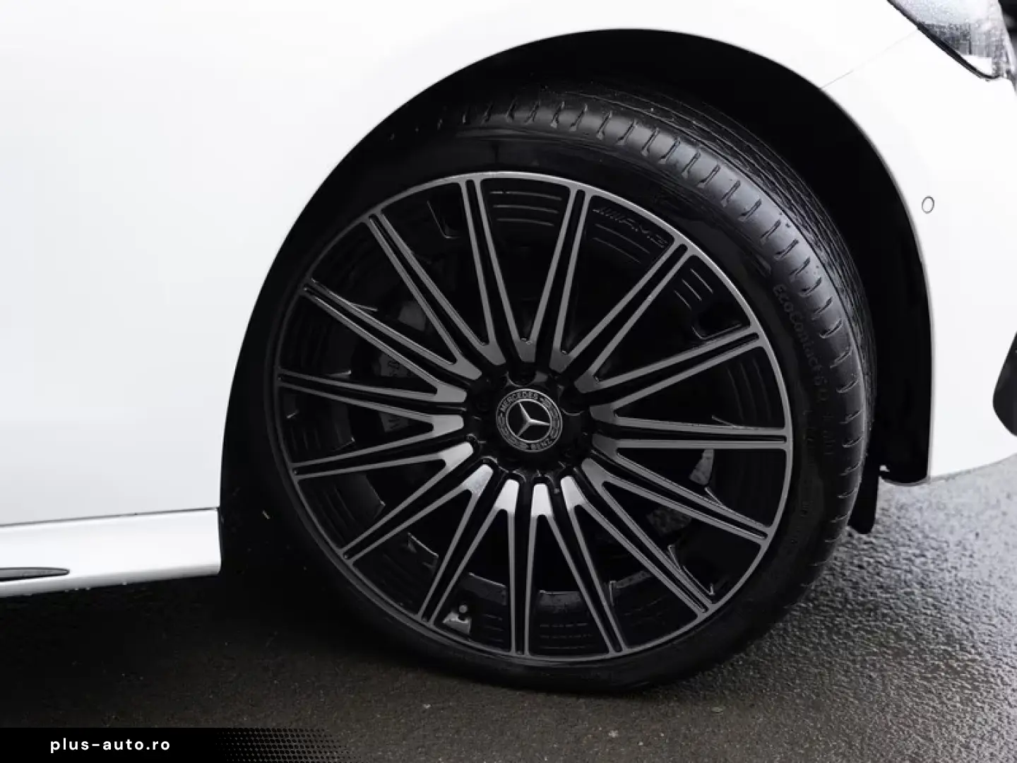 Mercedes-Benz E 200 AMG-Sport Super Pano Burm