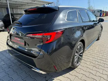 Toyota Corolla Touring Sports 2.0Hybrid–FACELIFT