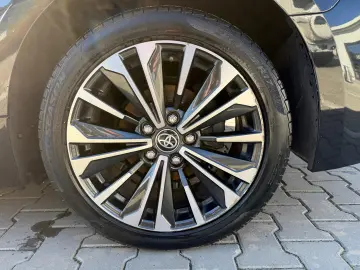 Toyota Corolla Touring Sports 2.0Hybrid–FACELIFT