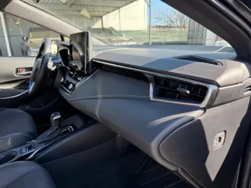 Toyota Corolla Touring Sports 2.0Hybrid–FACELIFT