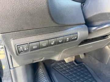 Toyota Corolla Touring Sports 2.0Hybrid–FACELIFT