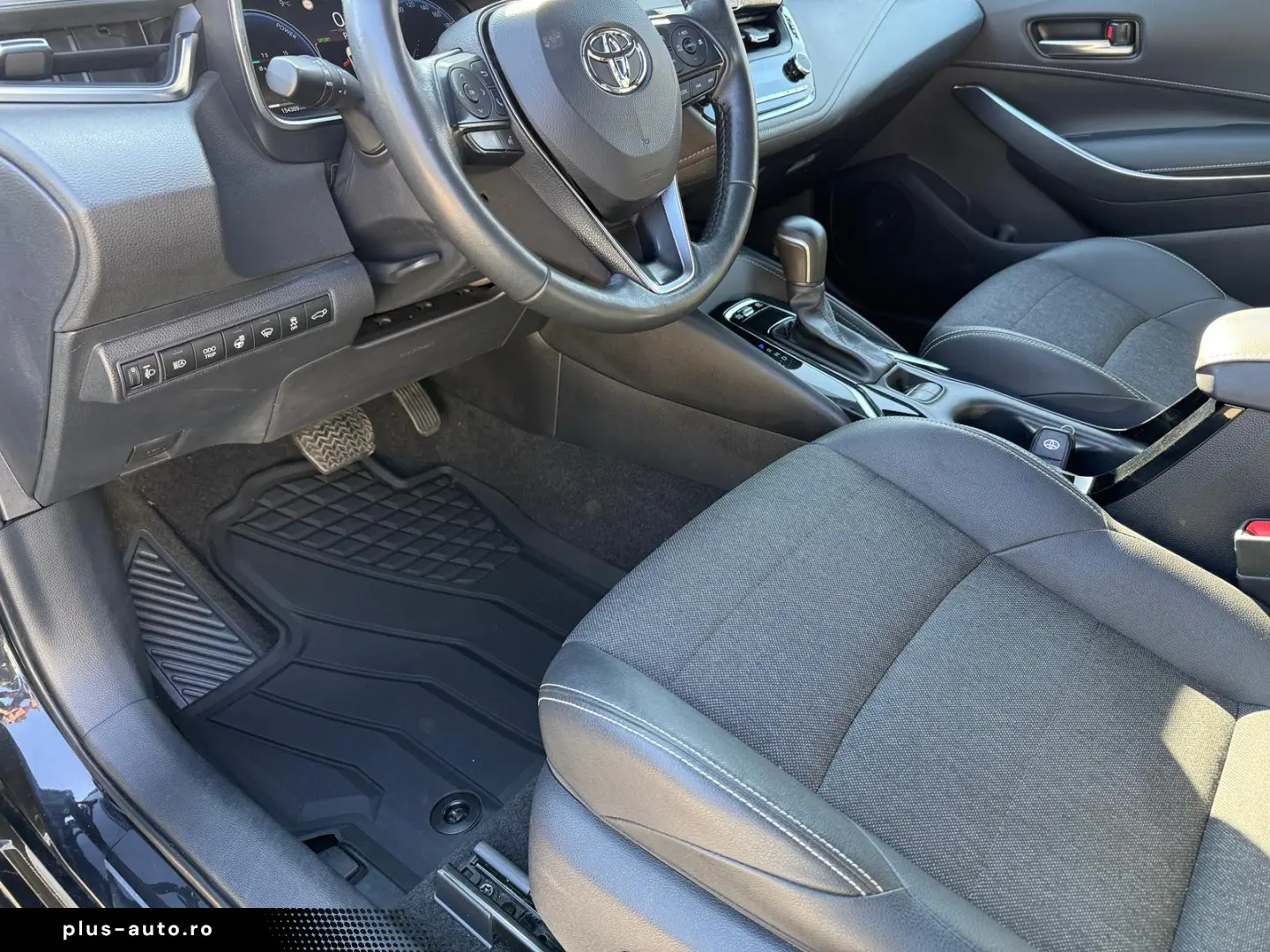 Toyota Corolla Touring Sports 2.0Hybrid–FACELIFT