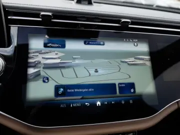 Mercedes-Benz E 200 AMG-Sport Pano Burm Superscreen