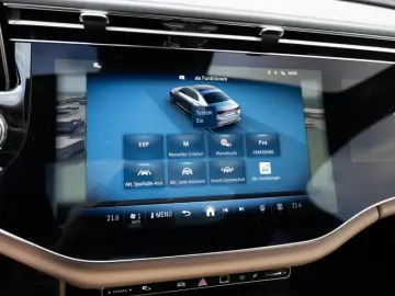 Mercedes-Benz E 200 AMG-Sport Pano Burm Superscreen