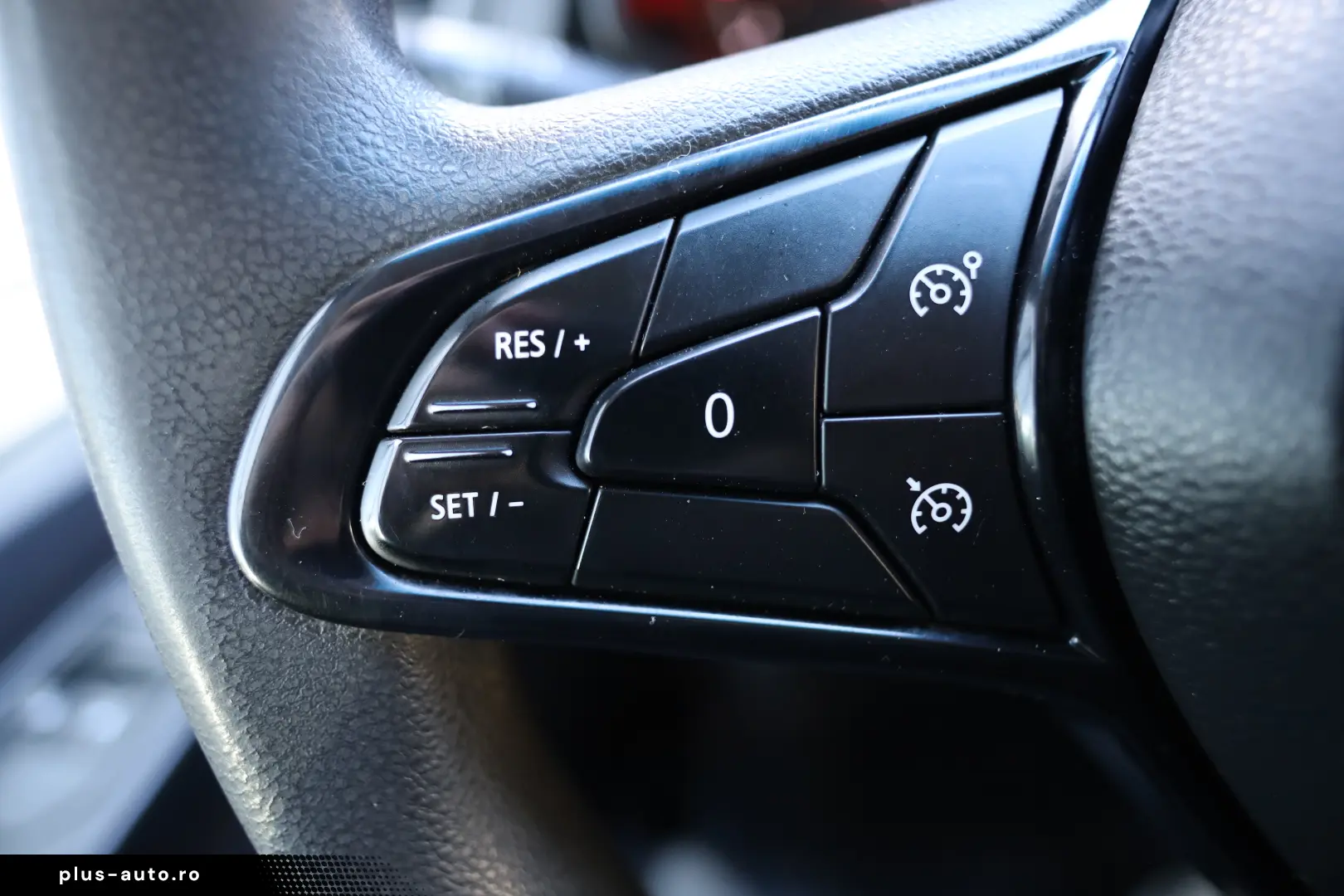 Renault Trafic L1H1 2.0D 130CP