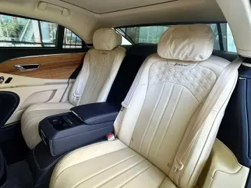 Bentley Flying Spur FLYING SPUR SPEED W12