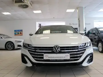 Volkswagen Arteon R-Line 4M DCC HUD Matrix Pano 360  Memory