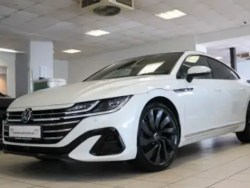 Volkswagen Arteon R-Line 4M DCC HUD Matrix Pano 360  Memory