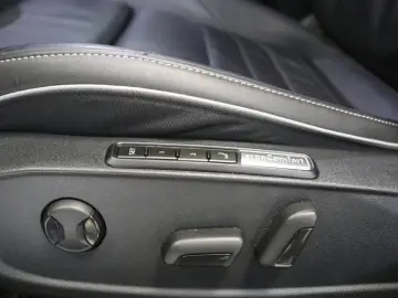 Volkswagen Arteon R-Line 4M DCC HUD Matrix Pano 360  Memory