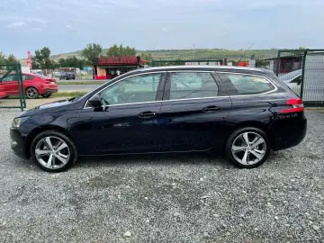 Peugeot 308  2017