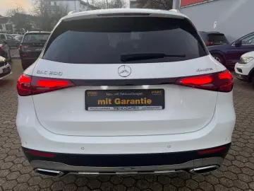 Mercedes-Benz GLC 200