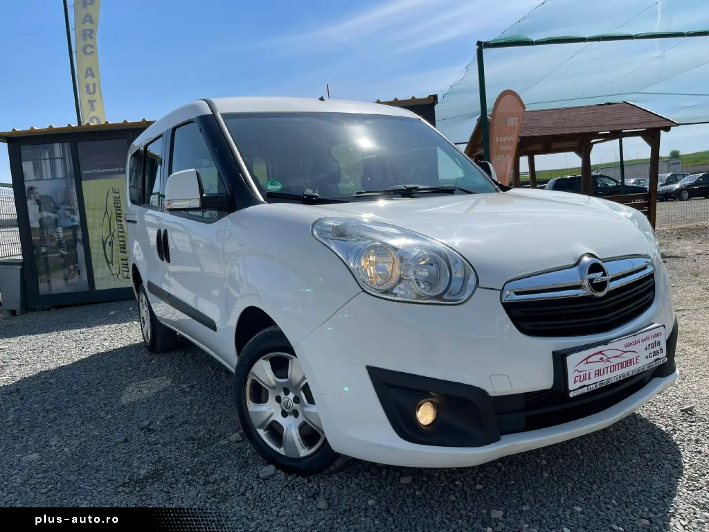 Opel Combo  2015