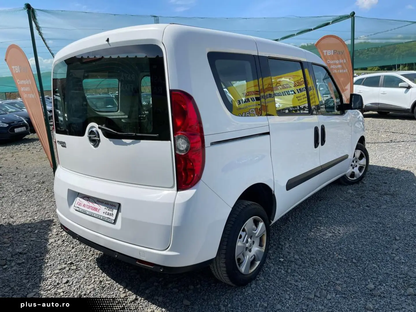 Opel Combo  2015