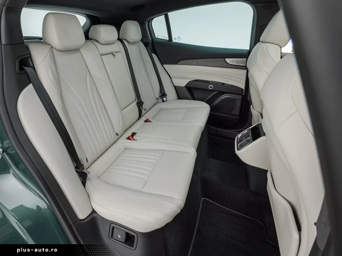 Maserati Grecale Trofeo VERDE ROYALE