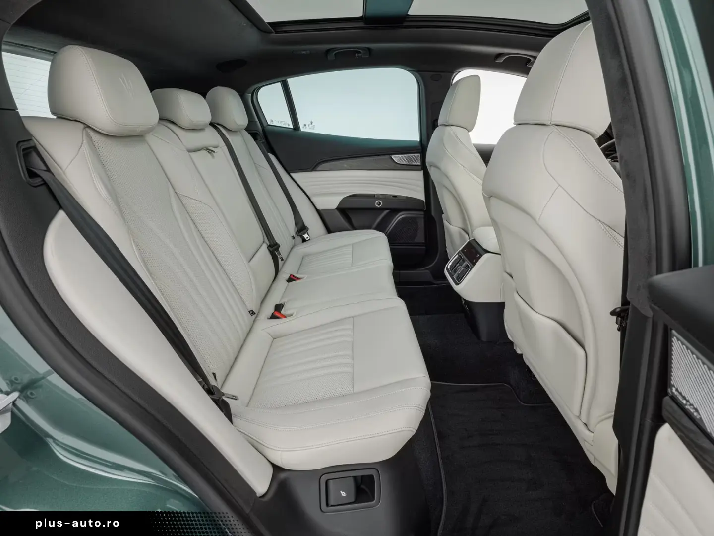 Maserati Grecale Trofeo VERDE ROYALE