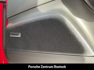 Porsche Macan Electric 586 Km Autonomie