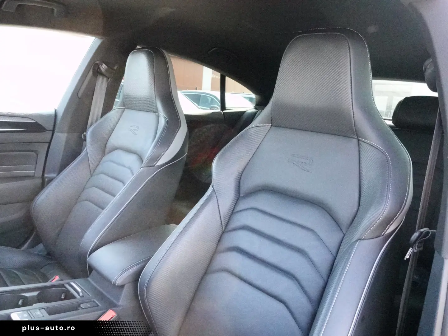 Volkswagen Arteon 2 0 TDI 4M DSG Harman Kardon 2x R-Line