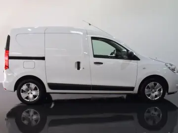 DACIA DOKKER Express Blue dCi 95 Essential