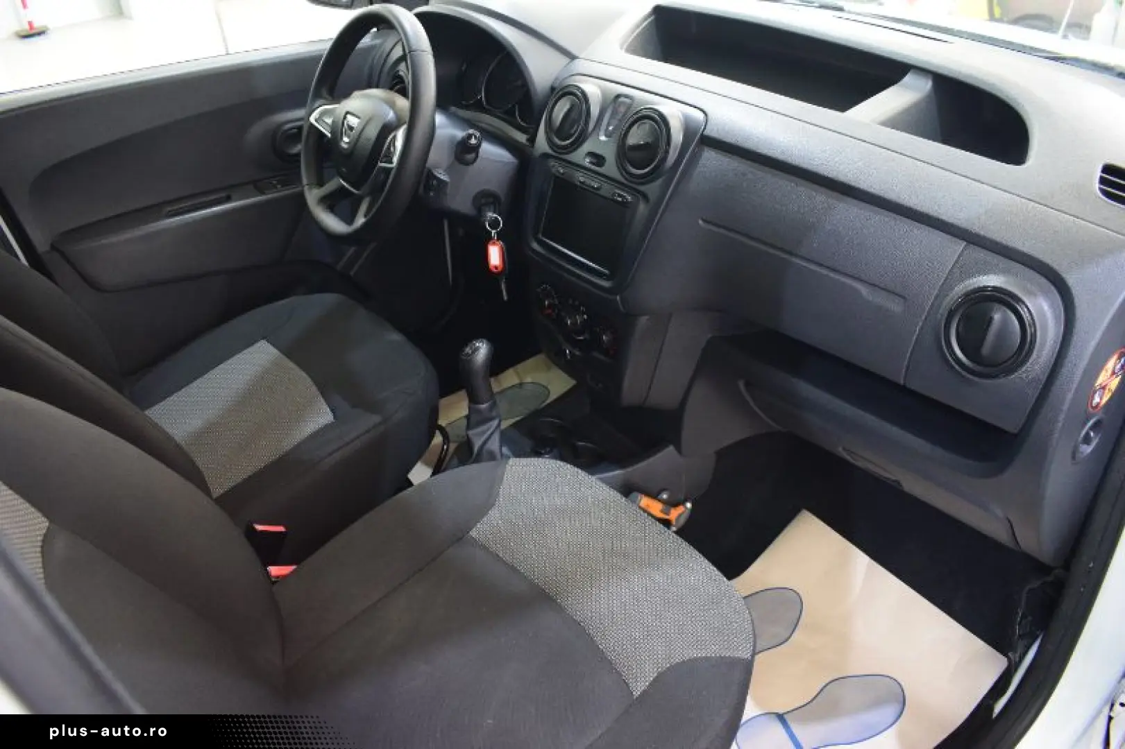 DACIA DOKKER Express Blue dCi 95 Essential