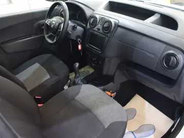 DACIA DOKKER Express Blue dCi 95 Essential