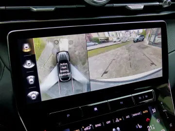 Maserati Grecale Modena HeadUp Leather Pano Camera Air ACC