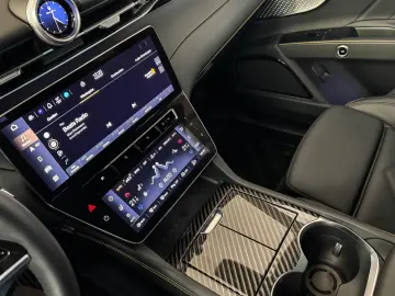 Maserati Grecale Modena HeadUp Leather Pano Camera Air ACC